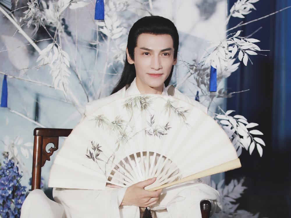 《皓衣行》晒定妆照,罗云熙被吐槽润玉4.0,暴露连续4部古装剧后遗症!