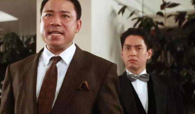 15岁便外出打工,从临时演员翻身成影帝,如今75岁出门要坐轮椅|陈松恿