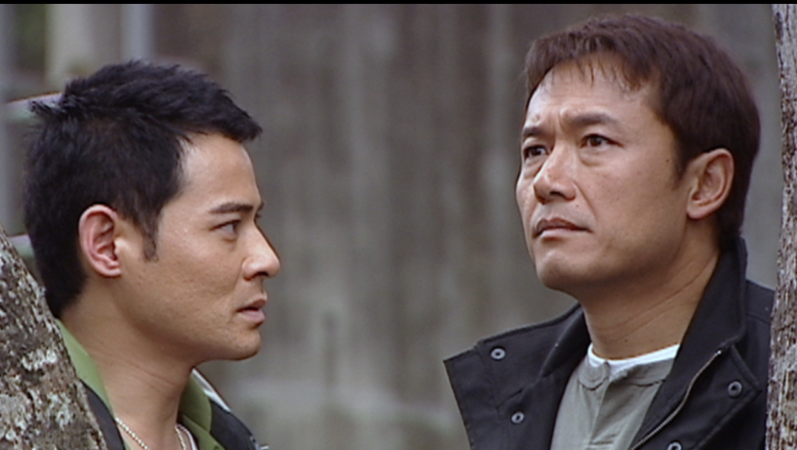 回顾苗侨伟拍学警雄心爆红靠样貌成功撼赢一众小生