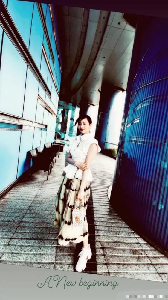 李嘉欣|逼宫宝咏琴，挤走赌王千金何超琼，带刺的李嘉欣，绮丽的豪门梦