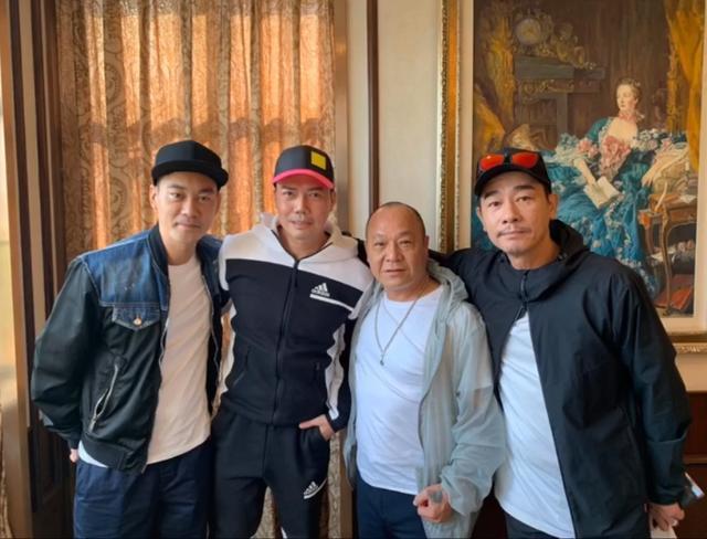 陈小春|古惑仔男神重聚，67岁曾志伟坐C位，53岁陈小春近照略显沧桑