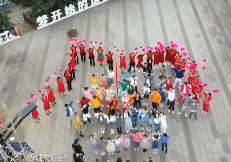 喻言|喻言镜头被央视“一剪没”，黑历史也被曝光，还被质疑带坏粉丝