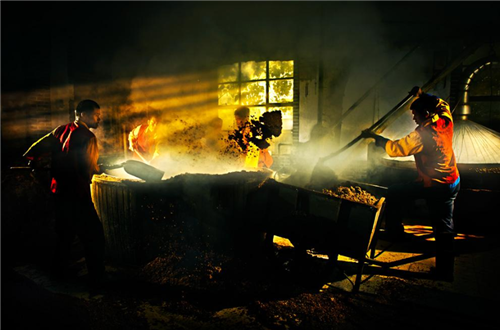 李白|古代的酒到底多少度？为啥李白一次能喝三百杯？专家：换你也能喝