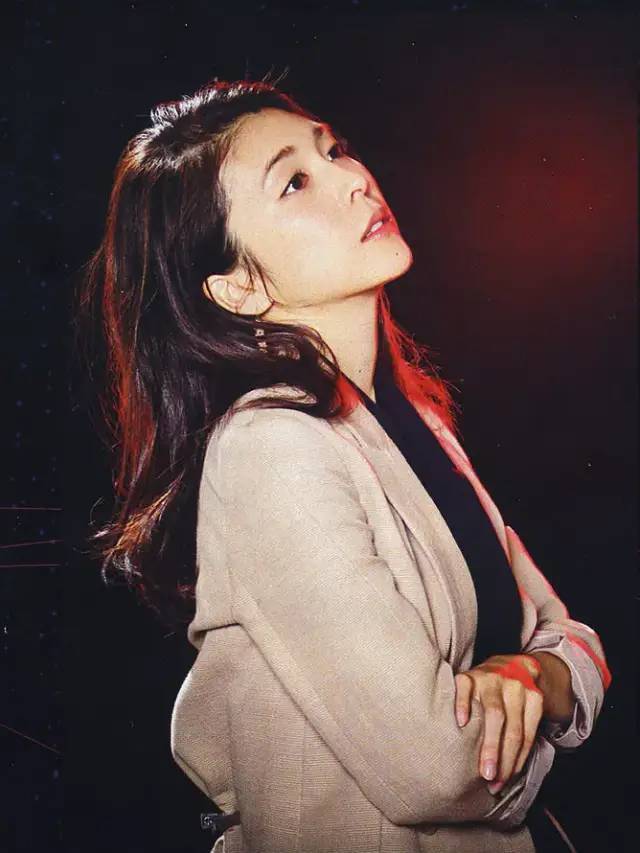 竹内结子|绝美治愈系巨星也选择自杀……今年到底怎么了？