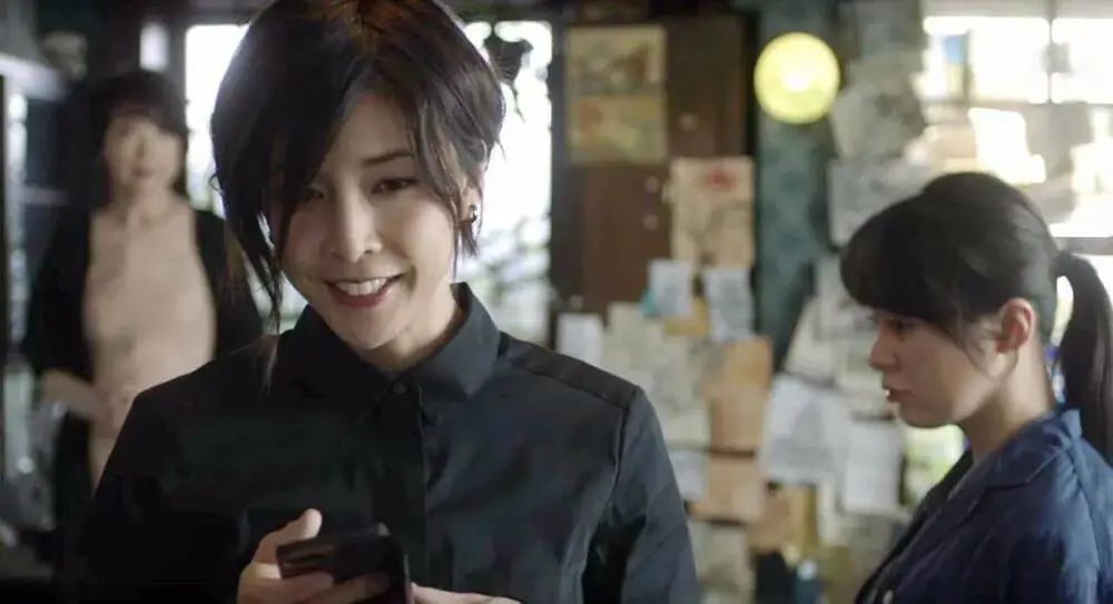 竹内结子|绝美治愈系巨星也选择自杀……今年到底怎么了？