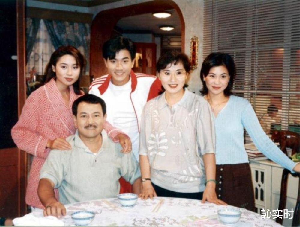 刘恺威|《真情》25年过去演员们变成点？林峰、刘恺威当年还是小角色外表稚气