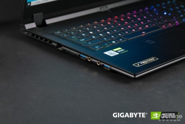 创作从未如此轻松技嘉aero17rtxstudio设计本评测