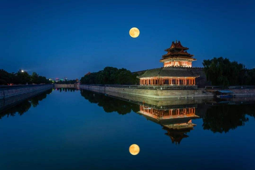 中秋话月|佳妮朗诵《中秋话月》