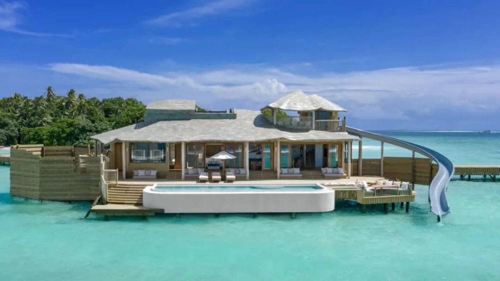 世界最大的水上别墅在亚洲开业