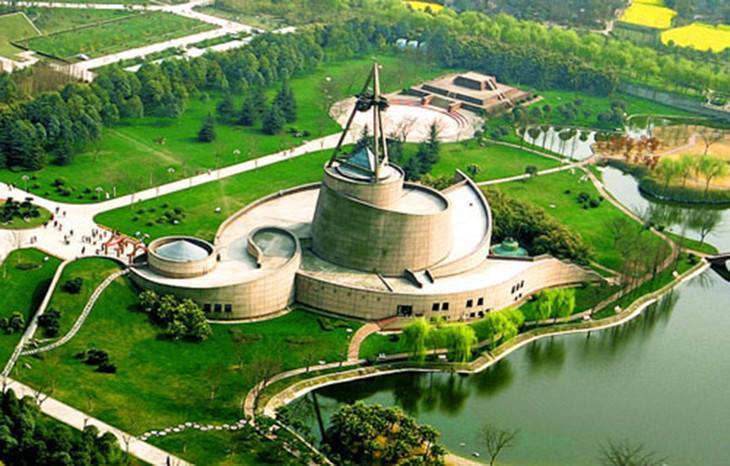 考古|三星堆文物祭祀坑，又重新开挖，有可能出土这些“宝贝”文物