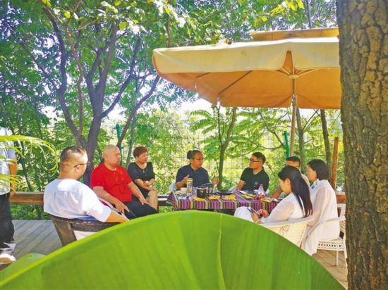 小峪口村|小峪口村有个“非遗乡集”