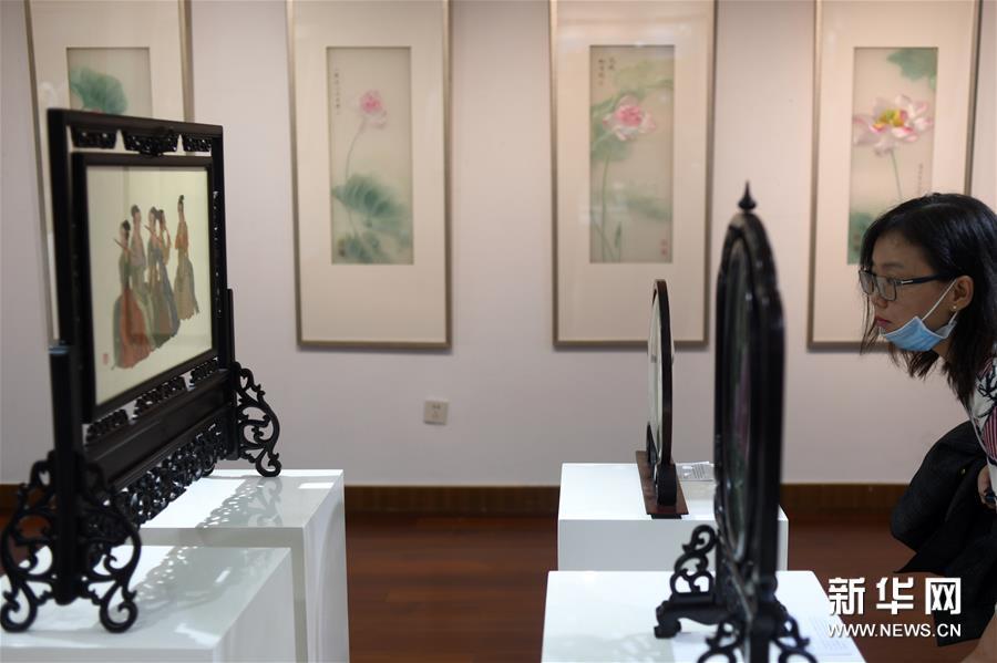 北京|北京荣宝斋举办苏绣展