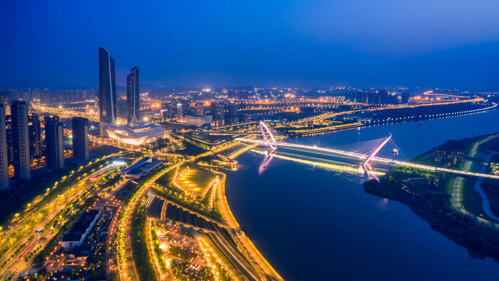 高校|中国最适合读大学的10座城市，高校云集、风景别致，你想去哪里