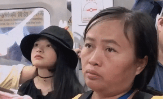 兜兜|这牌子在北京属于什么级别？哈哈哈哈哈，太沙雕了