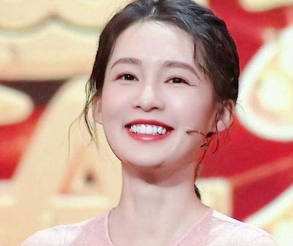 李沁工作室撤销单身声明,扒一扒李沁入圈这些年,颜值变化之大整过容?