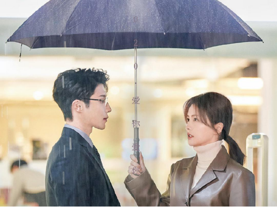 罗云熙|罗云熙新剧开播，被吐槽身高不够吻戏太猥琐，蜡笔小新眉毛很出戏