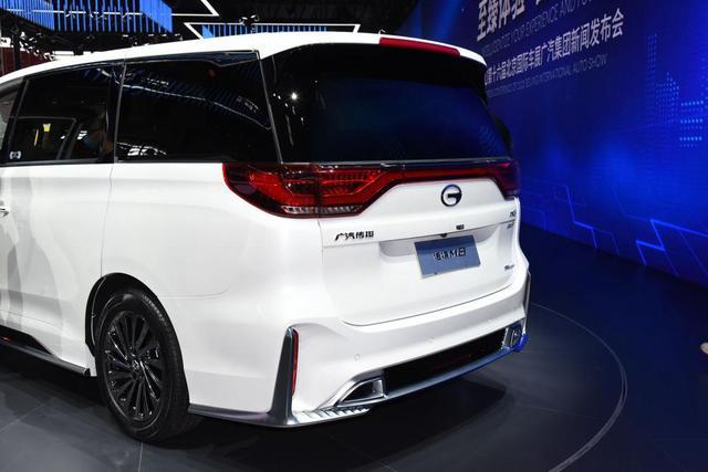 商务mpv|北京车展传祺M8上市，起步价不到18万的MPV值不值？