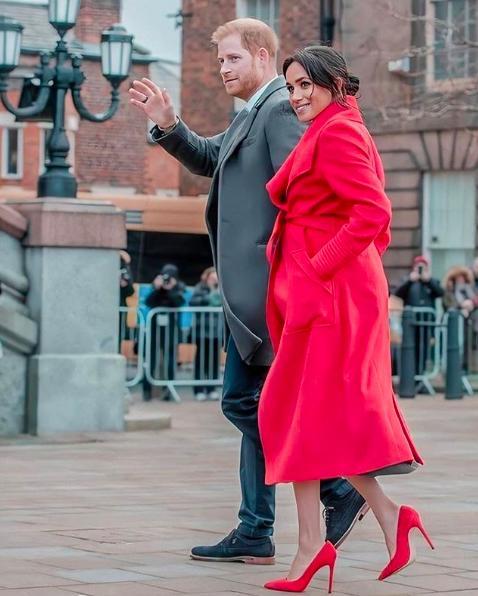 梅根|梅根哈里将拍真人秀展示真实生活，64岁母亲老年创业喜当企业家