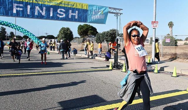 梅根|梅根哈里将拍真人秀展示真实生活，64岁母亲老年创业喜当企业家