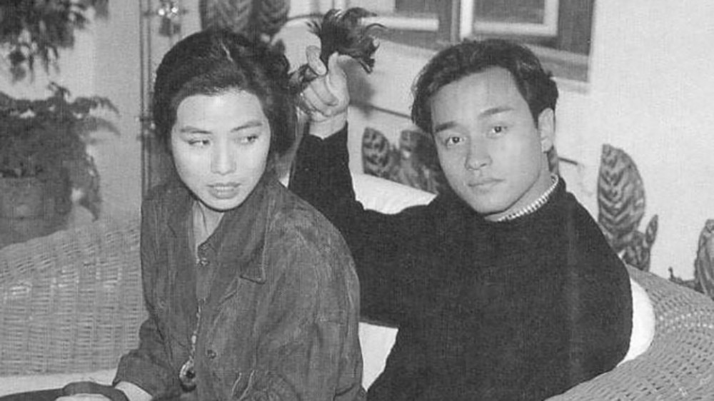 林心如|无法重拍的瞬间：脸上抹蛋糕的林心如，荡秋千的林青霞，瀑布下的张曼玉