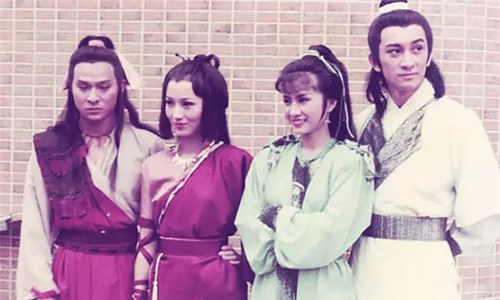 林心如|无法重拍的瞬间：脸上抹蛋糕的林心如，荡秋千的林青霞，瀑布下的张曼玉