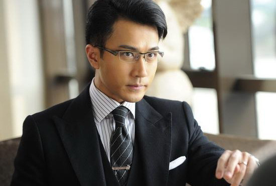 盘点匪我思存笔下,那些苦大仇深的男主角们,莫绍谦都不算什么|易志维