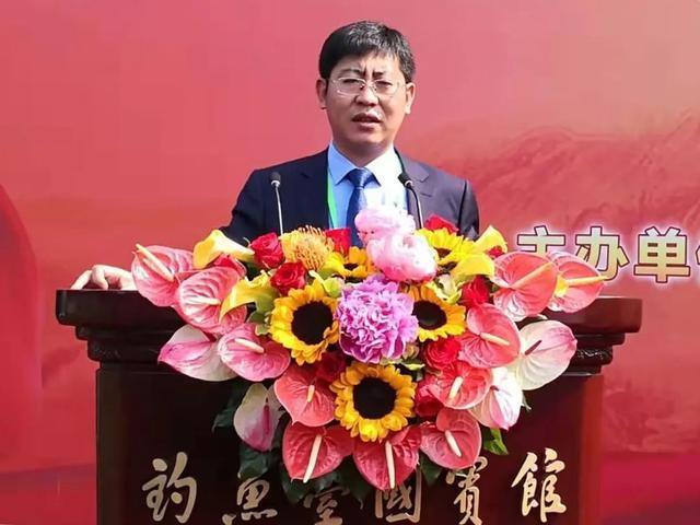 药物|王震：一心追逐药研梦，十年钻研结硕果