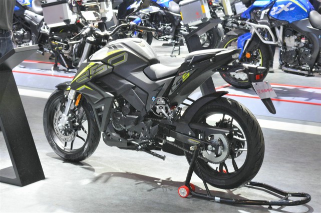 国产小排量街车生力军宗申全新z2摩博会现场解析颜值是亮点