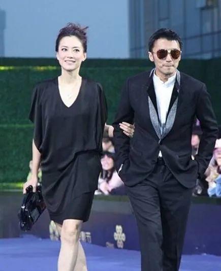 霍汶希|传奇女人霍汶希：见证香港娱乐圈10年兴衰，筑起英皇半壁江山