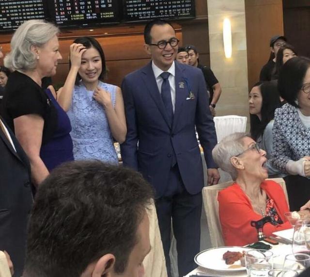 郭嘉文|郭嘉文有“高人”指点，不急不躁千里表白李泽楷，意欲晋级正宫位