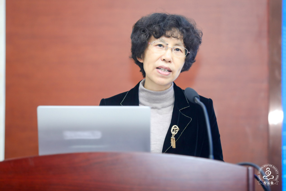 长沙市教育局副局长缪雅琴