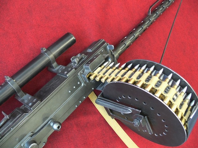 第一代真正的战斗机机枪一战德国mg14还带瞄准镜