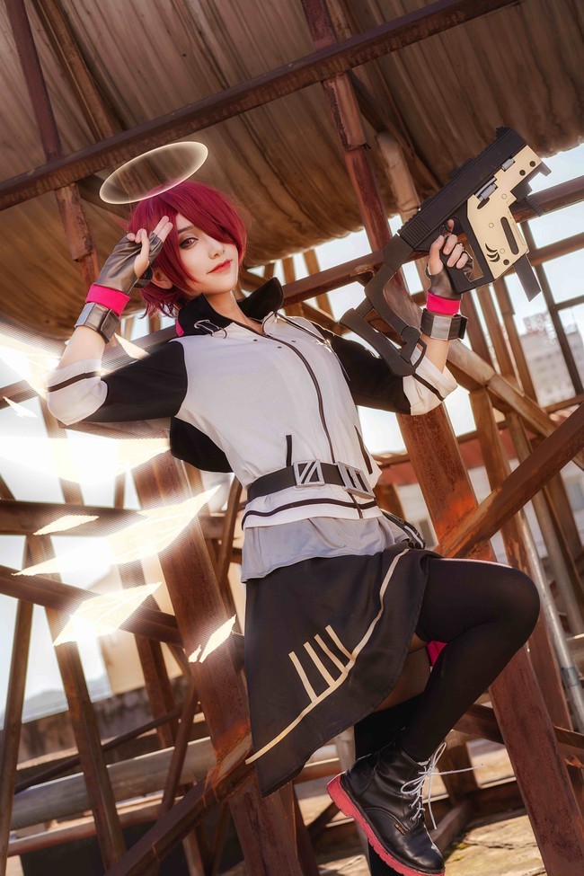 《明日方舟》——能天使 莫斯提马cosplay