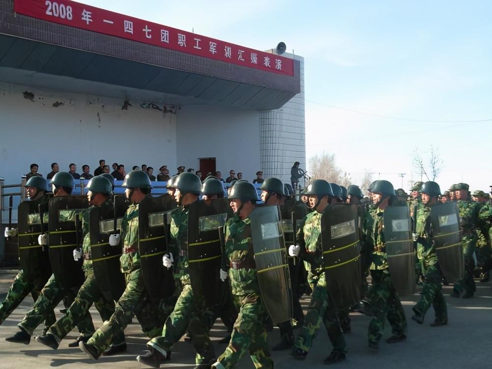 神秘的新疆生产建设兵团,现在唯一没撤销的兵团,拥有三百多万人_腾讯