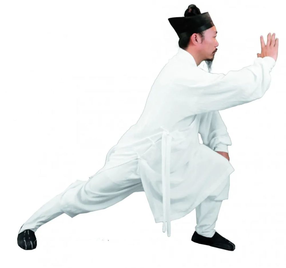 武当太极拳28势起势进入正式行功走架阶段一招一式都要严格