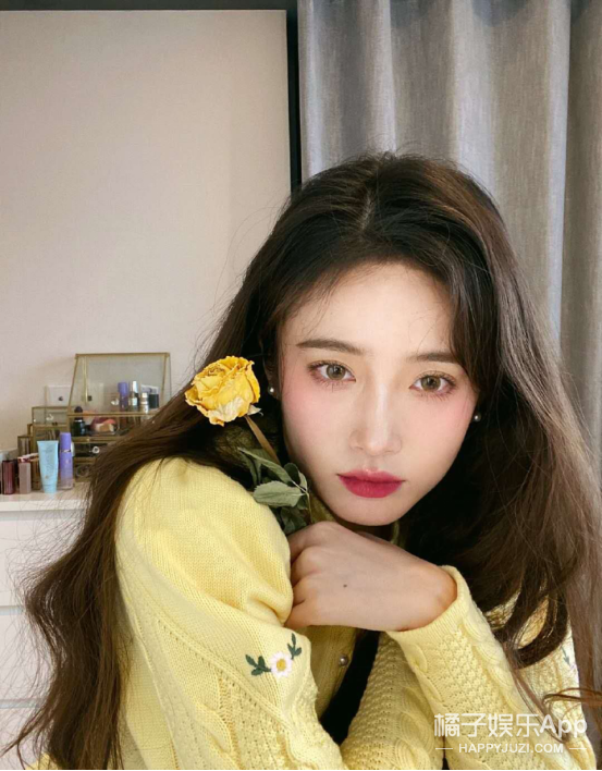 网红|这也活得太假了