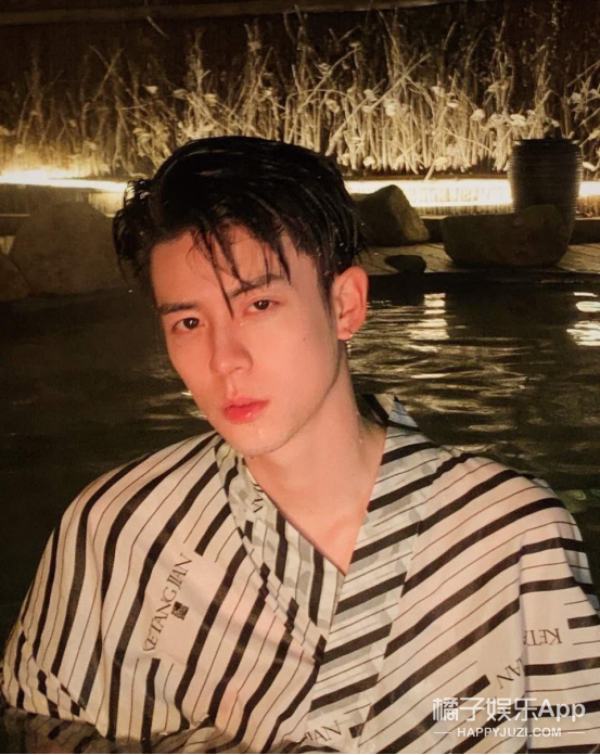 网红|这也活得太假了