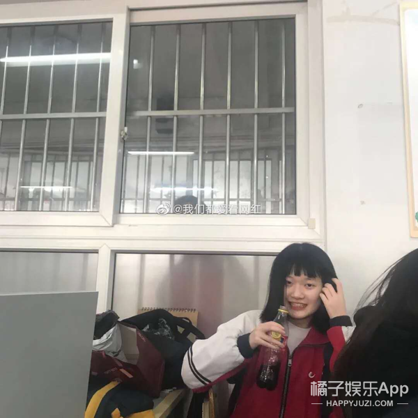 网红|这也活得太假了