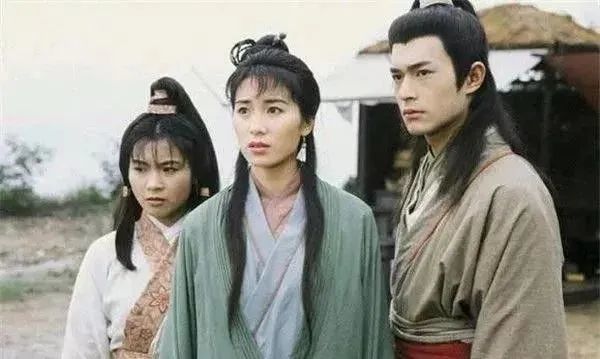 杨过|都是知己，为什么杨过只教陆无双武功，而不教程英？其中大有深意