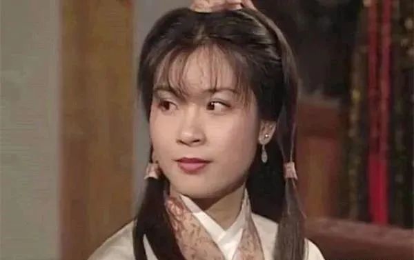 杨过|都是知己，为什么杨过只教陆无双武功，而不教程英？其中大有深意