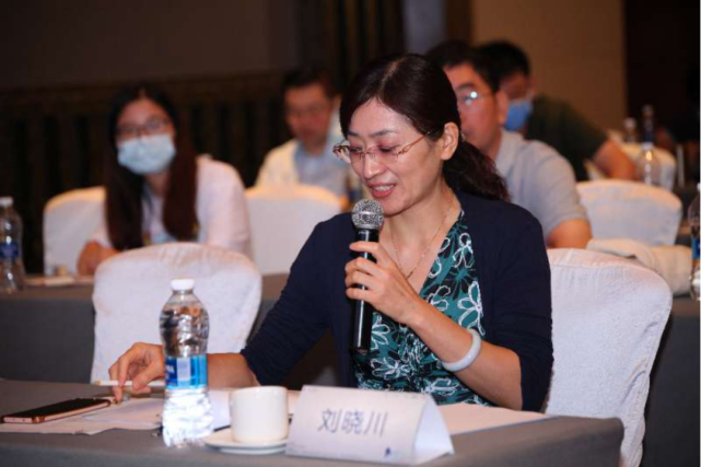 刘晓川教授王邦茂教授在点评中指出,该病例非常经典,对于低分化早期