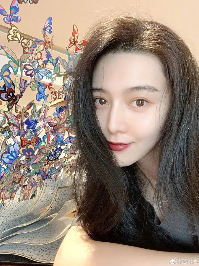 范冰冰|范冰冰为复出手段多，蹭发布会广发通稿，主办方亲自打脸撇清关系