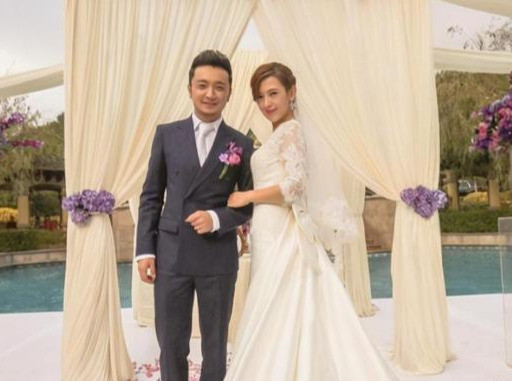 李梓萌|央视主持人李梓萌，康辉曾为她公开征婚，与尼格买提被误认成夫妻