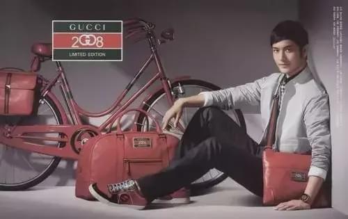 黄晓明|黄晓明再夺影帝，刷屏热搜！网友：其实，我们都误会他了……