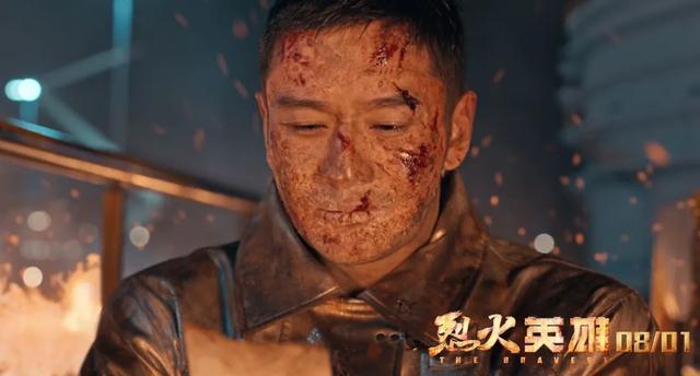 黄晓明|黄晓明再夺影帝，刷屏热搜！网友：其实，我们都误会他了……