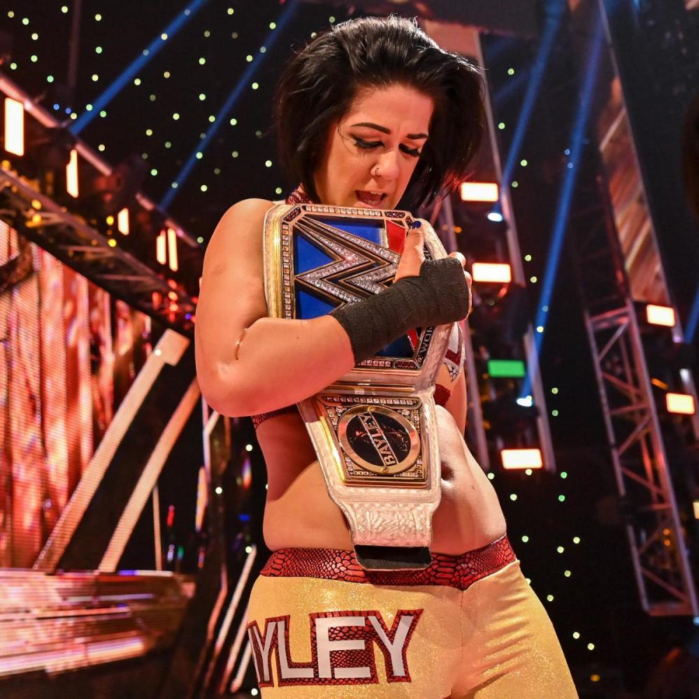 由此看来,未来最有可能把冠军从贝莉手中夺走的还是boss姐莎夏,不知道