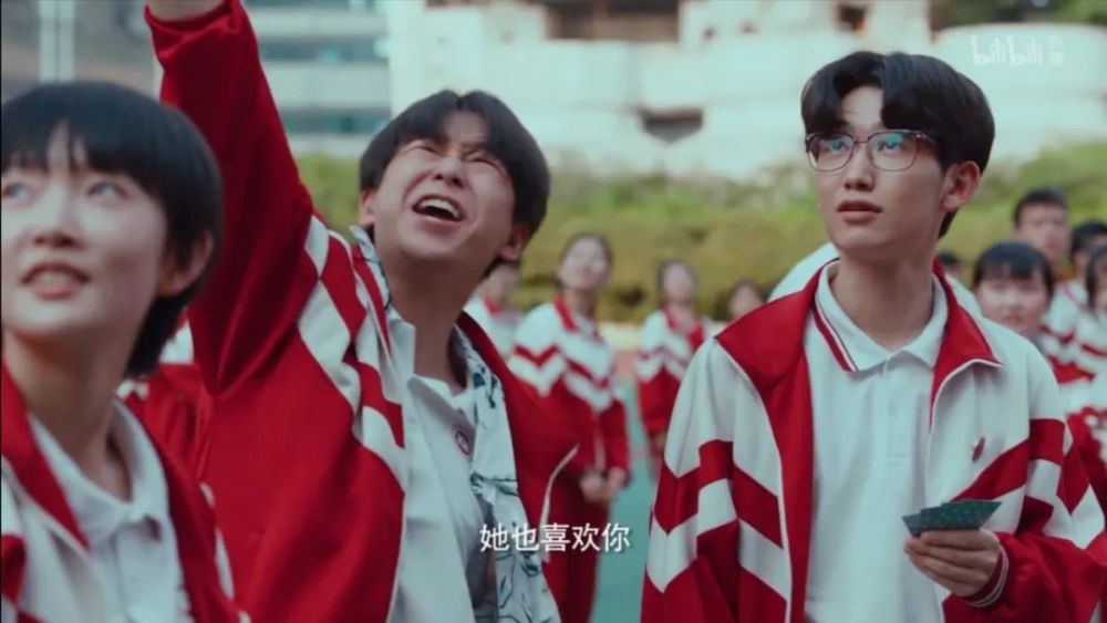 风犬少年的天空|低开高走，后劲不小的《风犬少年的天空》