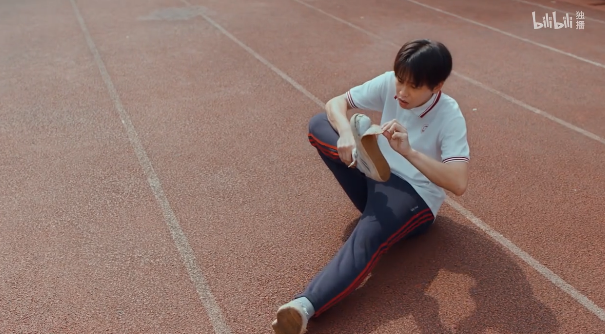 风犬少年的天空|低开高走，后劲不小的《风犬少年的天空》