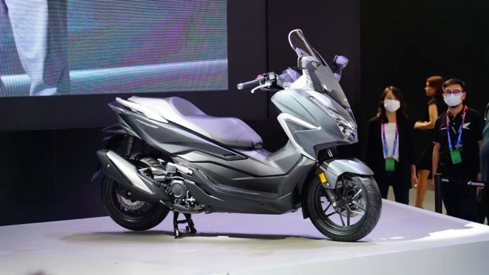 本田施法引百万车友围观nss350真香