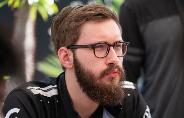 【大胡子比尔森】tsm战队的中单选手bjergsen,一直都是北美lcs的最强